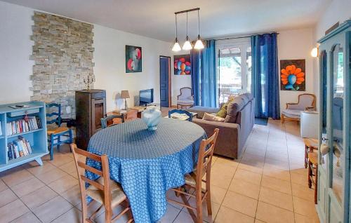 Mauleon-d'Armagnac Casa | Amazing Home In Mauléon-D'armagnac