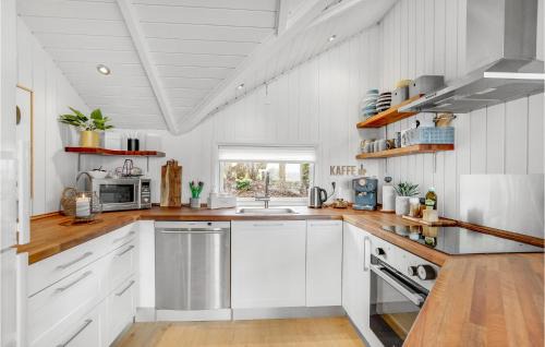 Bjert Casa | Amazing Home In Bjert