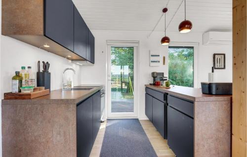 Bog By Casa | Amazing Home In Bogø By With Wifi
