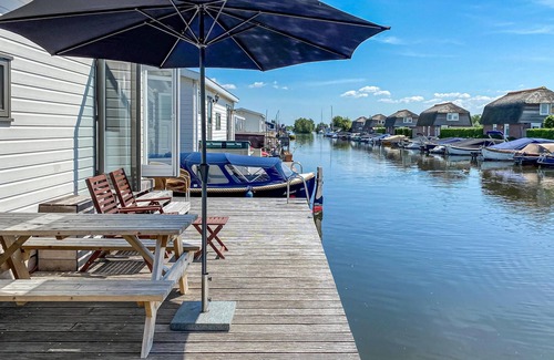Municipality of Stichtse Vecht Casa | Increíble casa en Breukelen con WiFi