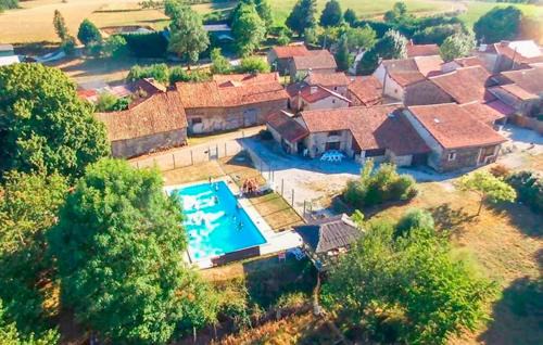 Bussiere-Badil Casa | Amazing Home In Bussière-Badil