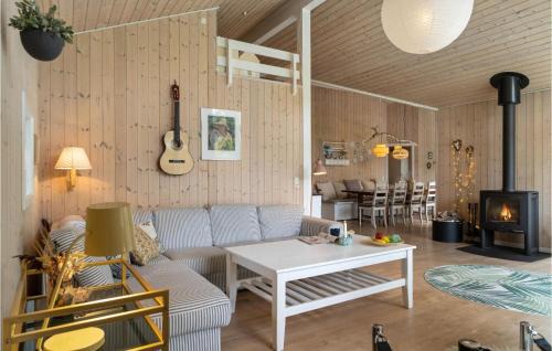 Ordrup Casa | Amazing Home In Fårevejle With Sauna