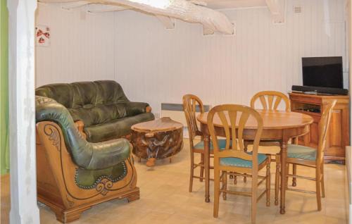 Marcilhac-sur-Cele Casa | Amazing Home In Marcilhac Sur Célé