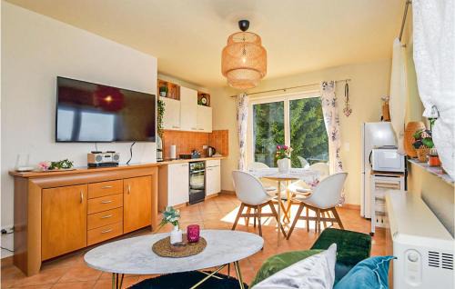 Goldlauter Casa | Amazing Home In Goldlauter-Heidersbach