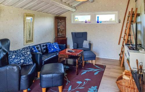 Hakenaset Casa | Amazing Home In Höviksnäs With Wifi