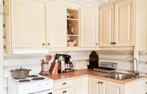 Hole Municipality Casa | Amazing Home In Hønefoss With Wifi