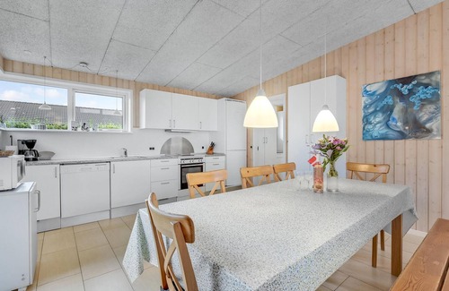 Flovt Strand Casa | Bonita casa en Haderslev con cocina