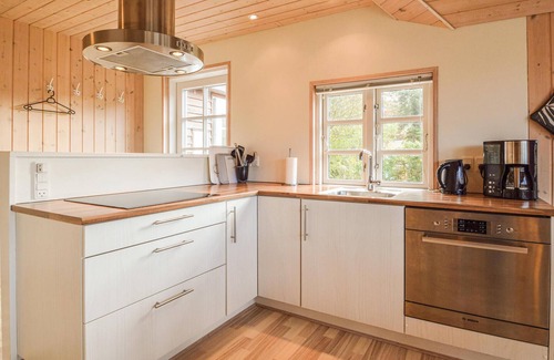 Falen Casa | Impresionante casa en Hemmet con cocina