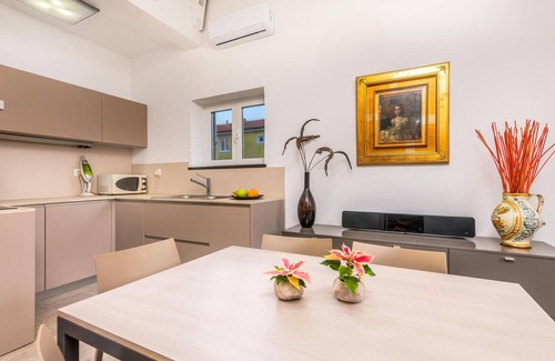 Jurandvor Casa | Increíble casa en Jurandvor con WiFi
