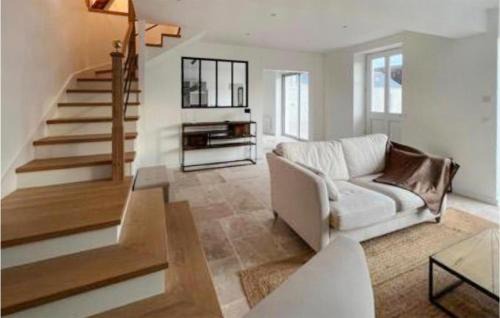 Selles-sur-Cher Casa | Amazing Home In La Vernelle