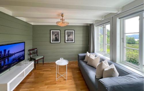 Lyngdal Casa | Amazing Home In Lyngdal With Wifi