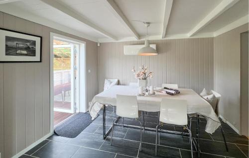 Lyngdal Casa | Amazing Home In Lyngdal With Wifi