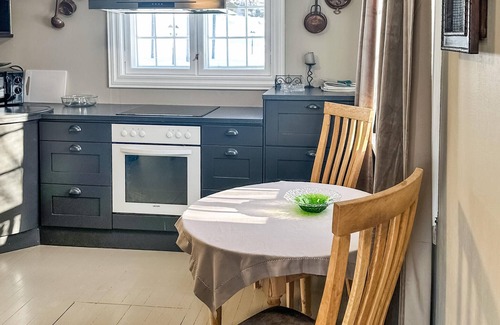 Nome Casa | Impresionante casa en Nome con cocina