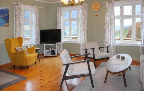 Olden Casa | Amazing Home In Olden With Wifi