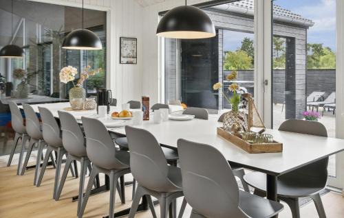 Kramnitse Casa | Amazing Home In Rødby With Wifi