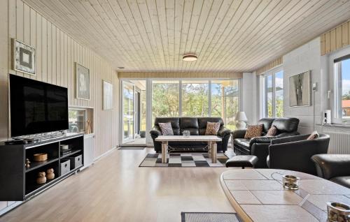Lodbjerg Hede Casa | Amazing Home In Ringkøbing With Sauna