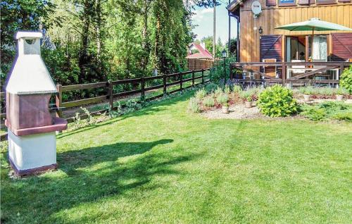 Santoczno Casa | Amazing Home In Rybakowo With Kitchen