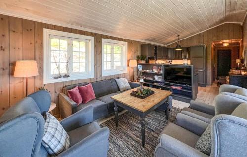 Sjusjoen Casa | Amazing Home In Sjusjøen With Sauna