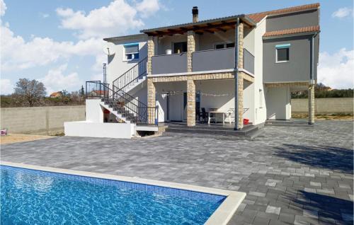 Tinj Casa | Amazing Home In Tinj With Kitchen