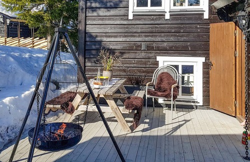 Mælem Casa | Amazing home in Trysil with house a mountain view