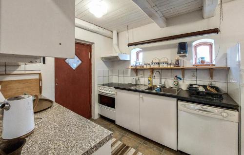 Vittsjo Casa | Amazing Home In Ubbalt With Sauna