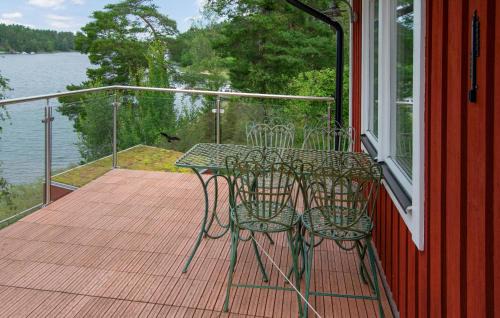 Norrtalje Municipality Casa | Amazing Home In Vätö With Sauna