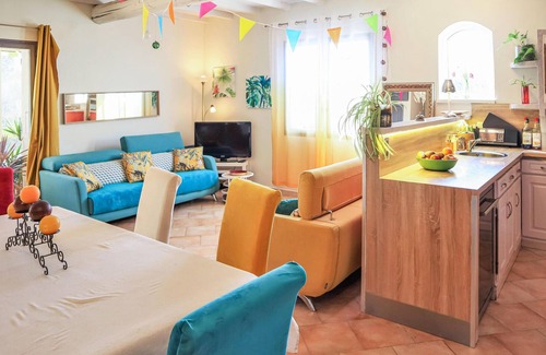 Valreas Casa | Increíble casa en Valréas con WiFi