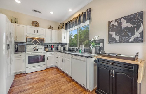 Sun City Grand Desert Oasis Casa | Amazing home with patio, washer/dryer & on-site golf - near sports venues