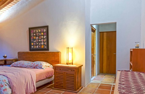 Valle de Bravo Casa | Asombrosa casa con lago privado en Valle de Bravo