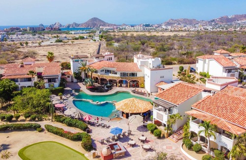 Colonia El Progreso Villa | Amazing King Suite Villa + Terrace