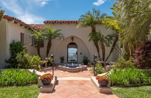 Country Club Casa | RETIRO DE LUJO LA JOLLA CON PISCINAS Y PISCINAS INCREÍBLES