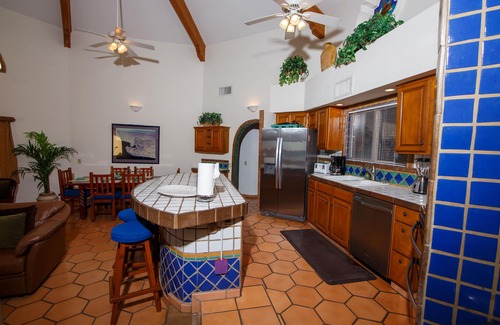Las Conchas Casa | Amazing Las Conchas Beach Front with Heated Spa & Kayaks!!
