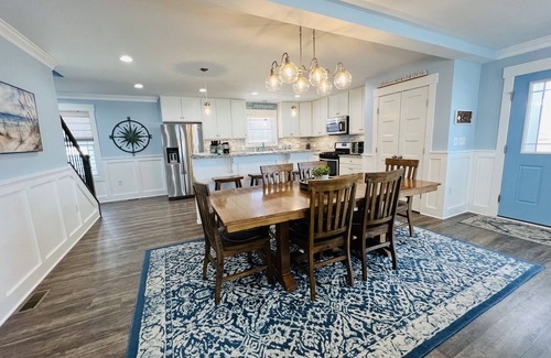 Lewes Casa | Amazing Lewes Location - Walk to Beach by Day, Town by Night! Full-size arcade!