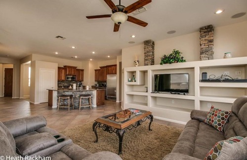 Wigwam Creek North Casa | Amazing Litchfield 4 Bdrm wSparkling Pool