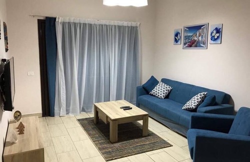 Village Road Apartamento | Amazing location in hurghada IN Al dau heights