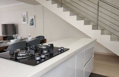 Greendale Apartamento | Amazing Luxury, 6 Sleeper Apt inside Sitari Estate