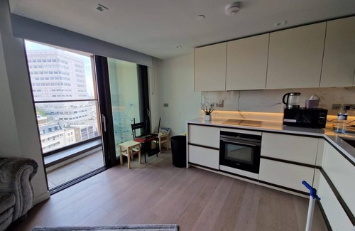 Paddington Apartamento | Amazing Luxury one bedroom apartment with a swimming pool private cinema,gym