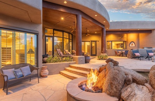 Pinnacle Peak Casa | ** AHORRE casi 50% / nt !! ¡Solo $ 500 / nt! Duerme hasta 10. Viajes solo agosto y septiembre **