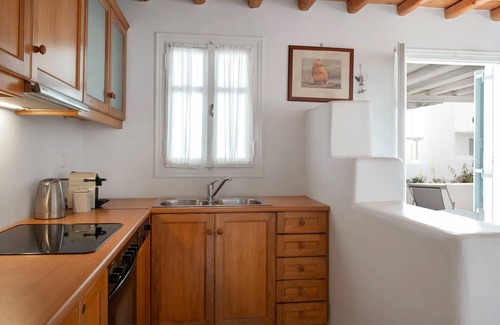 Ornos Villa | Amazing Mykonos Villa | 2 Bedrooms | Mykonian Style Pool House | Access to Swimming Pool & Great Location | Ornos