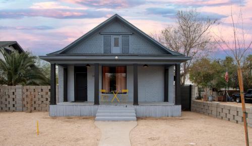 Governmental Mall Casa | Amazing NEW Oasis Pool, Mins to DT & PHX Airport
