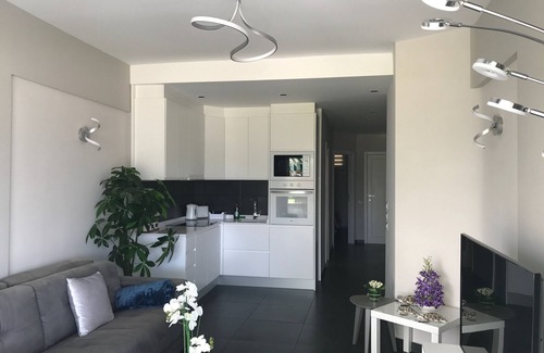 Costa Adeje Apartamento | Estupendo apartamento recién remodelado en Altamira
