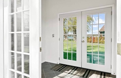 Anchorville Casa | Amazing North Channel Waterfront Carriage House
