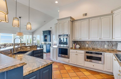 Holden Beach Casa | Amazing Oceanfront Resort