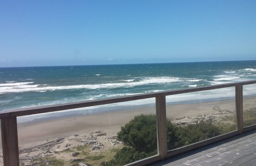 Lincoln City Casa | Increíbles vistas al mar! ENERO Especial! ¡Alquile 3 noches y obtenga 1 noche gratis!