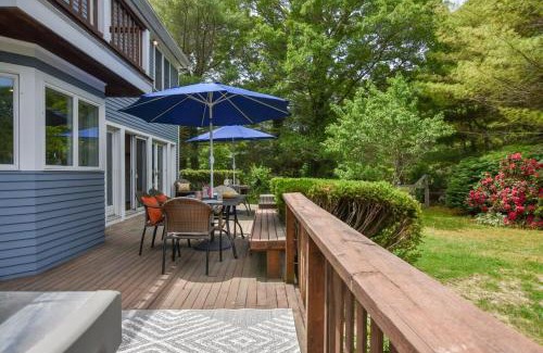 East Orleans Casa | Amazing Outdoor Space Access to Town Cove