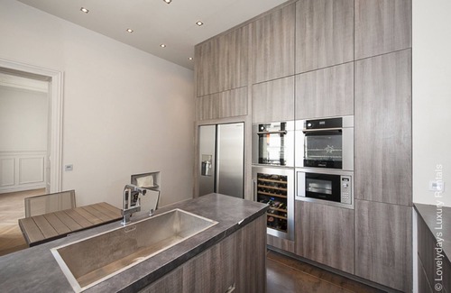 Neuilly-sur-Seine Apartamento | AMAZING PARIS APT❤️10'CHAMPS ELYSEES❤️4 Bdr 6/10
