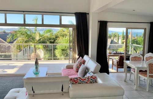 Te Atatu Peninsula Casa | Amazing Seaview House