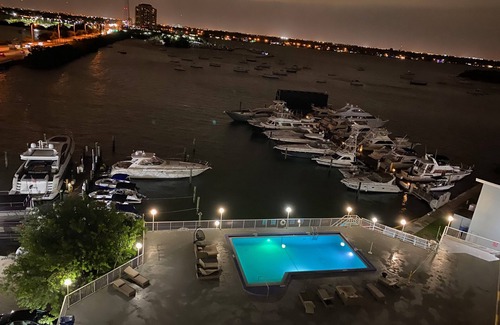 North Bay Village Apartamento | Amazing smart apartment in Miami with free Parking