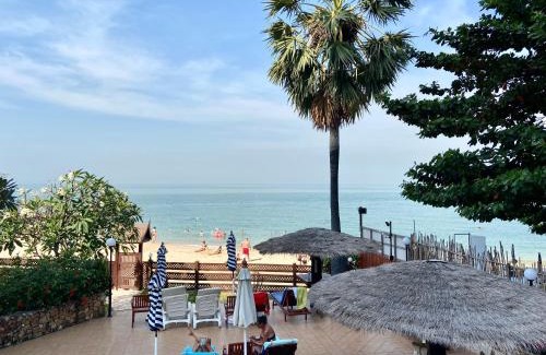 North Pattaya Apartamento | Amazing Spacious Seaview Condo
