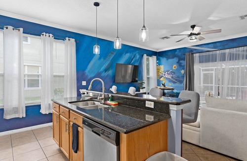 Silver Creek Casa | Amazing Star Wars 3Bd 3 Ba Home + Heated Pool + Free BBQ Grill + Disney 8.9mi